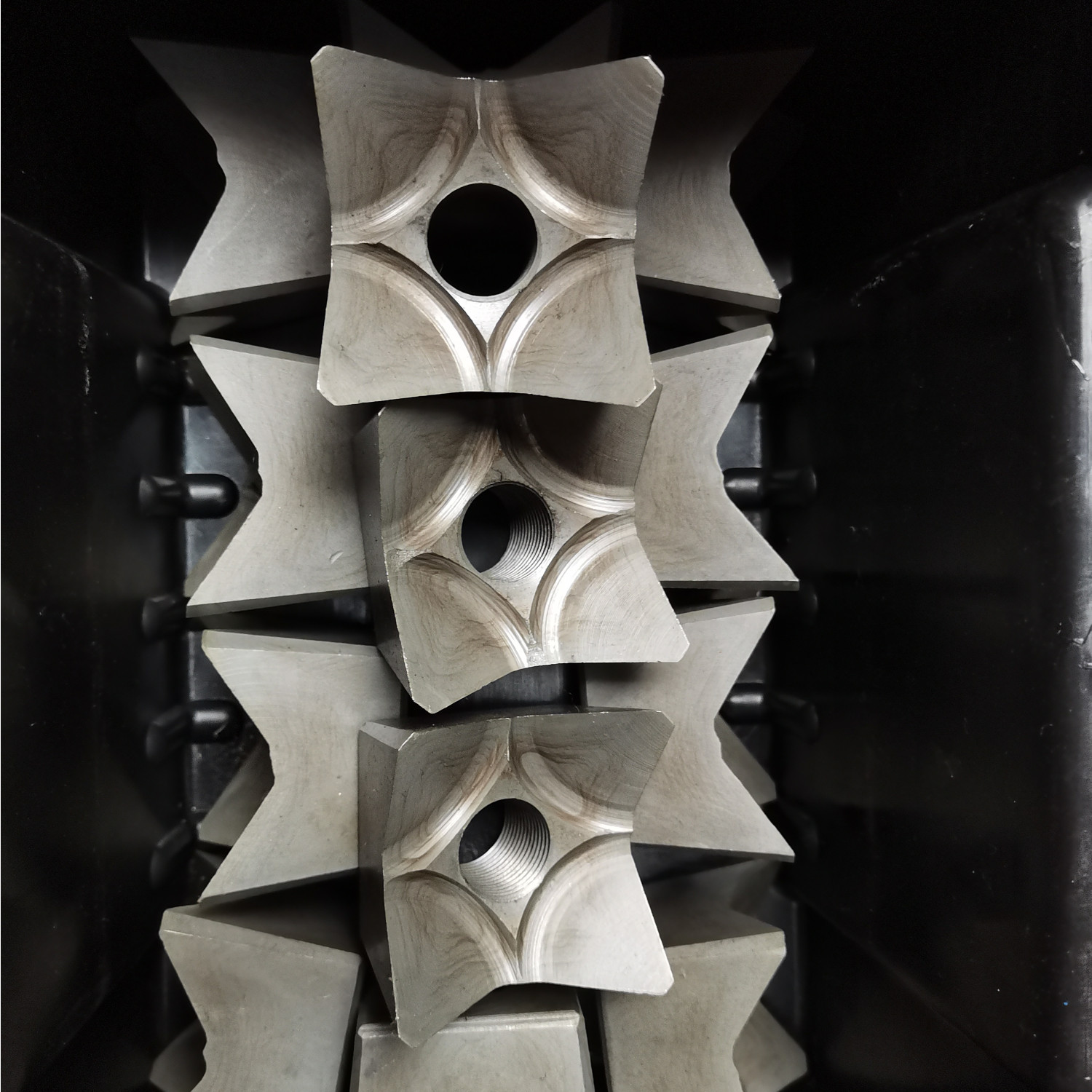 QH10103T总图 QH10103T 总 图